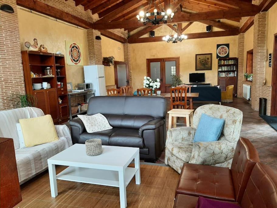 ポンテベドラ Lhamo Mandala Houseヴィラ エクステリア 写真